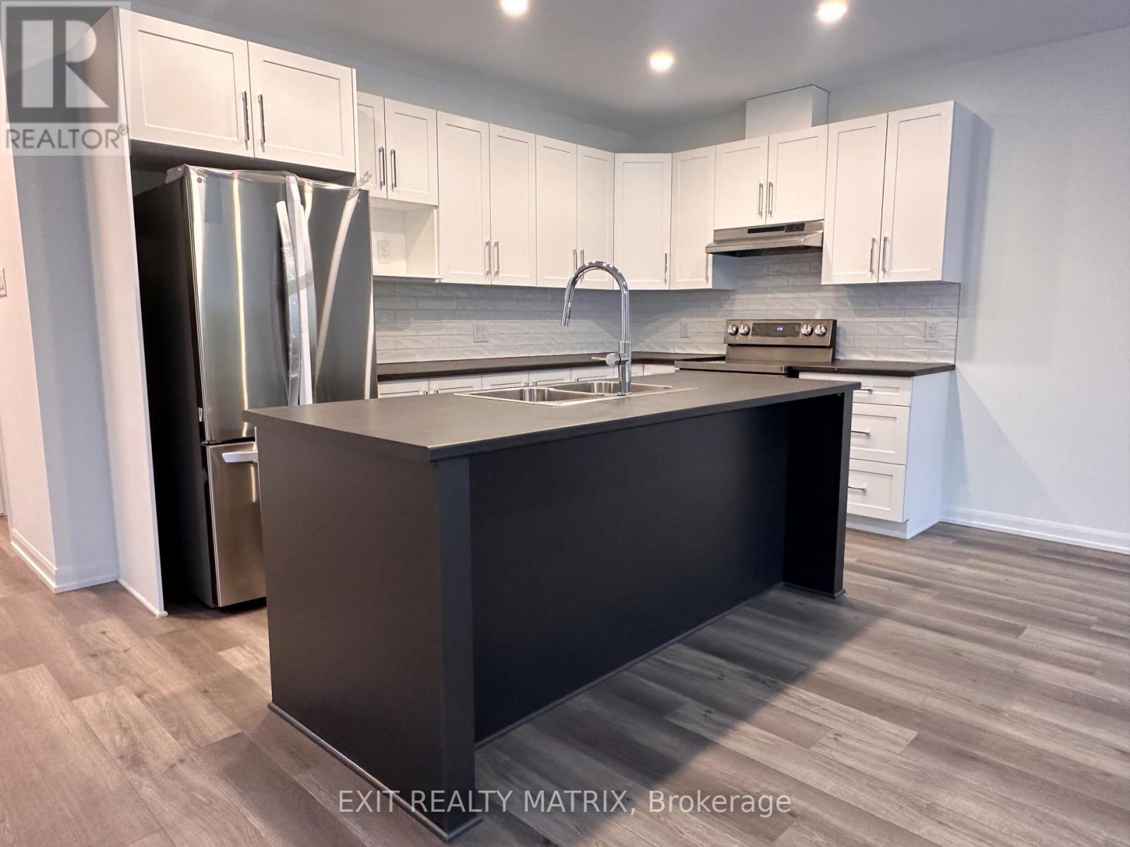 B - 615 Montessor Crescent, Alfred And Plantagenet, Ontario  K0A 3K0 - Photo 11 - X12577002