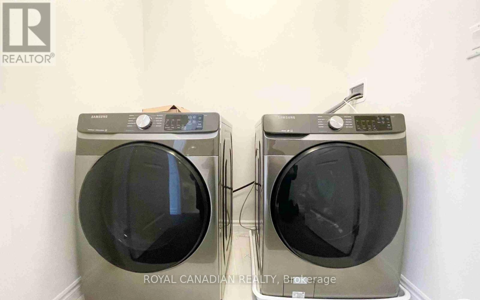 26 Bellhouse Avenue, Brantford, Ontario  N3T 0T7 - Photo 12 - X12576944