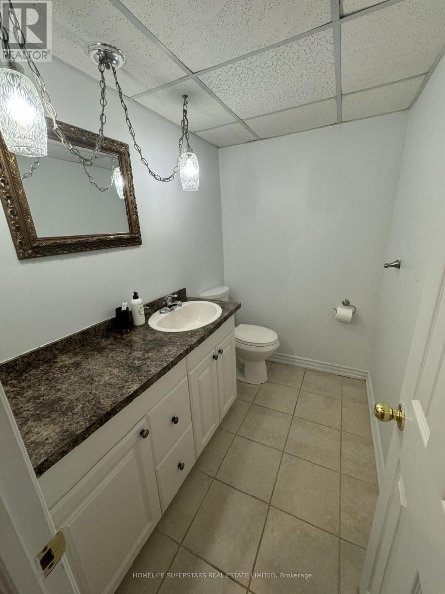 8176 Sarah Street, Niagara Falls, Ontario L2G 6T5 - Photo 10 - X12576962