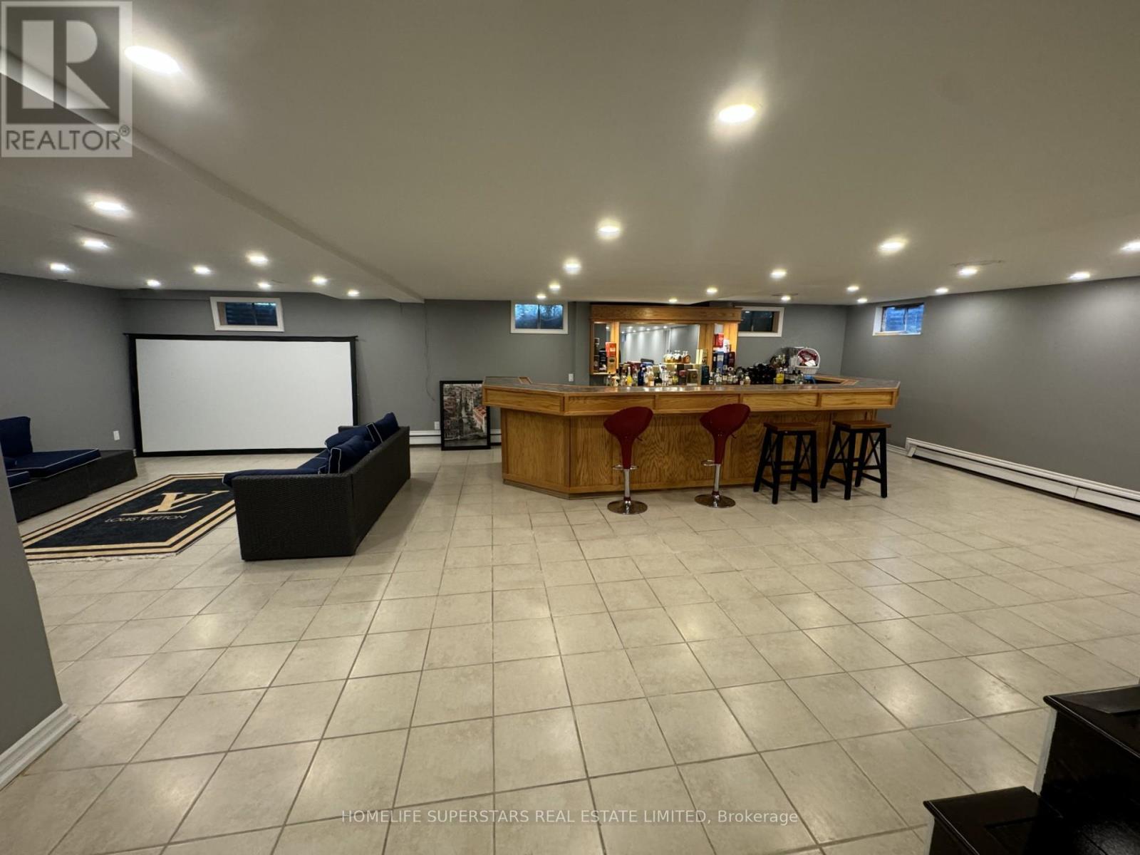 8176 Sarah Street, Niagara Falls, Ontario L2G 6T5 - Photo 11 - X12576962