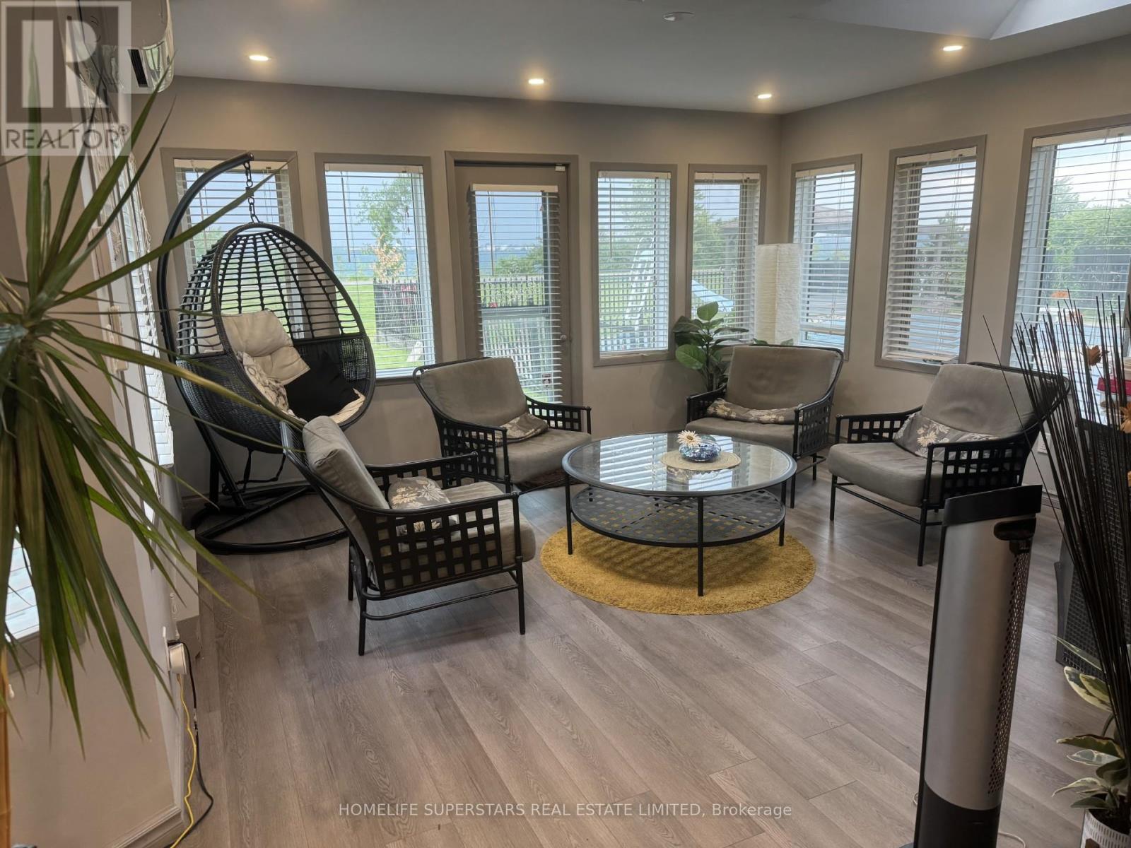 8176 Sarah Street, Niagara Falls, Ontario L2G 6T5 - Photo 7 - X12576962