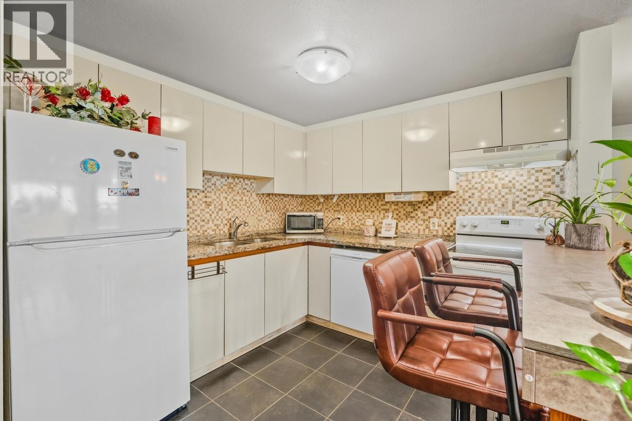 504 534 Sixth Street, New Westminster, British Columbia  V3L 5K7 - Photo 7 - R3070119