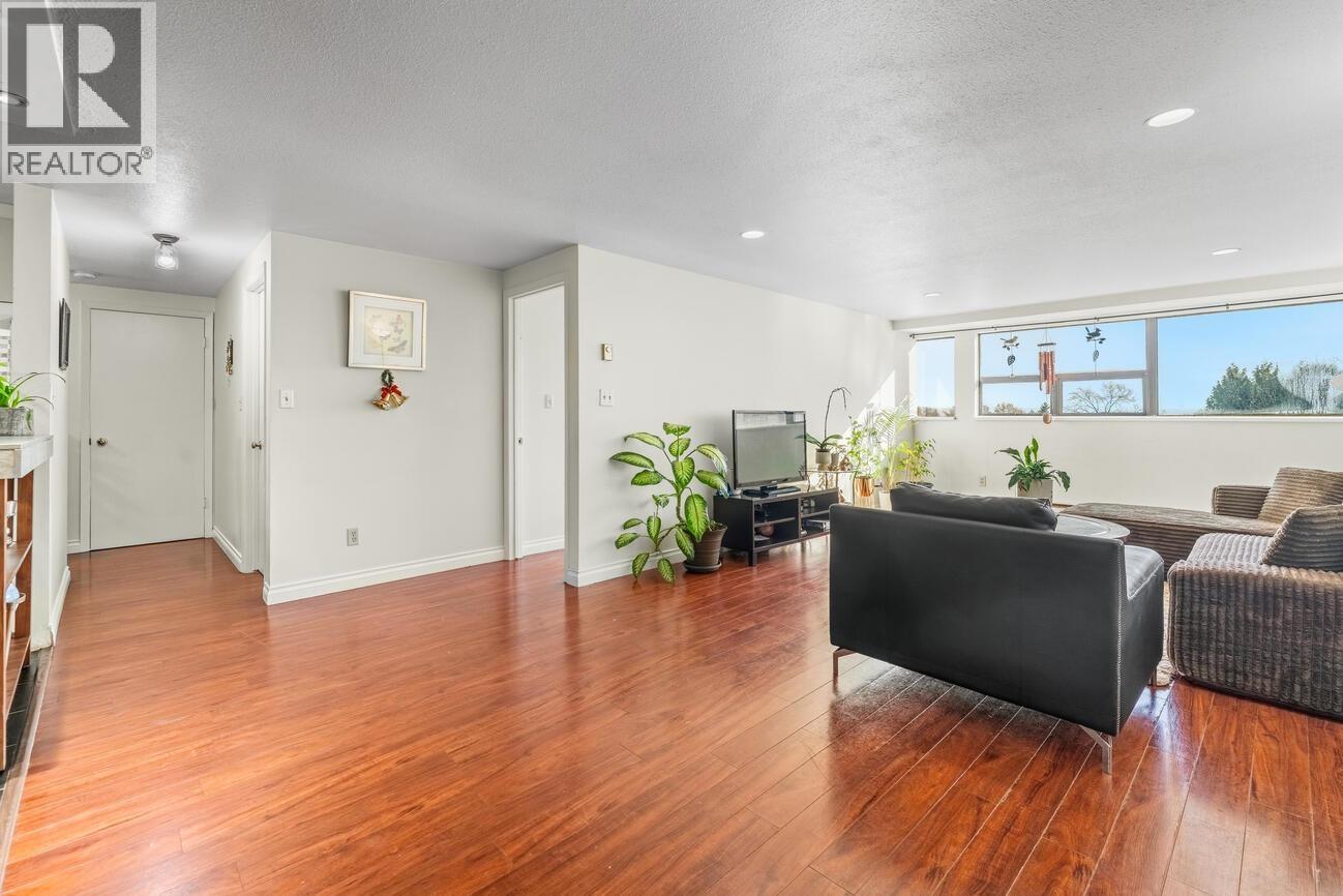 504 534 Sixth Street, New Westminster, British Columbia  V3L 5K7 - Photo 8 - R3070119