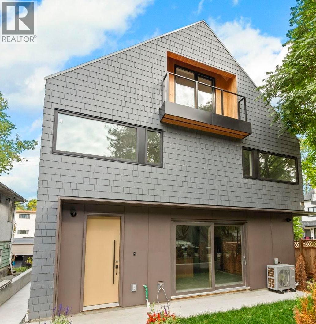 1 2091 E 20TH AVENUE, Vancouver, British Columbia