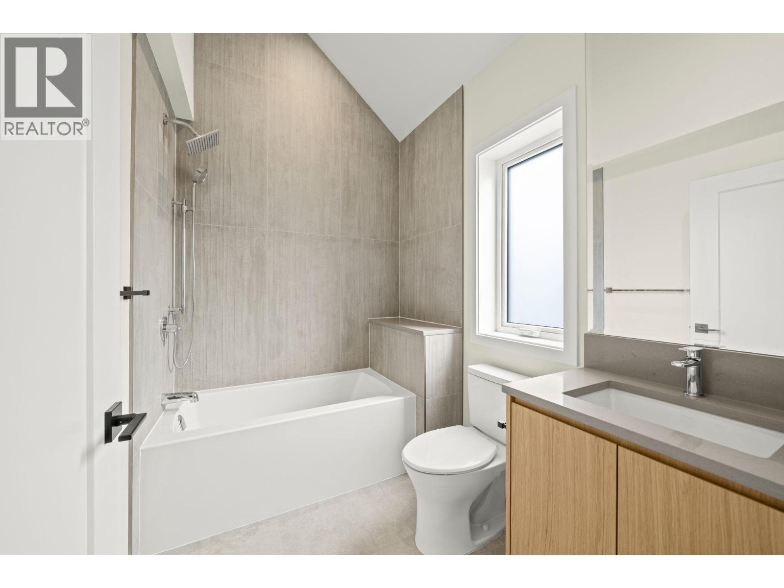 1 2091 E 20th Avenue, Vancouver, British Columbia  V5N 2L1 - Photo 17 - R3070130