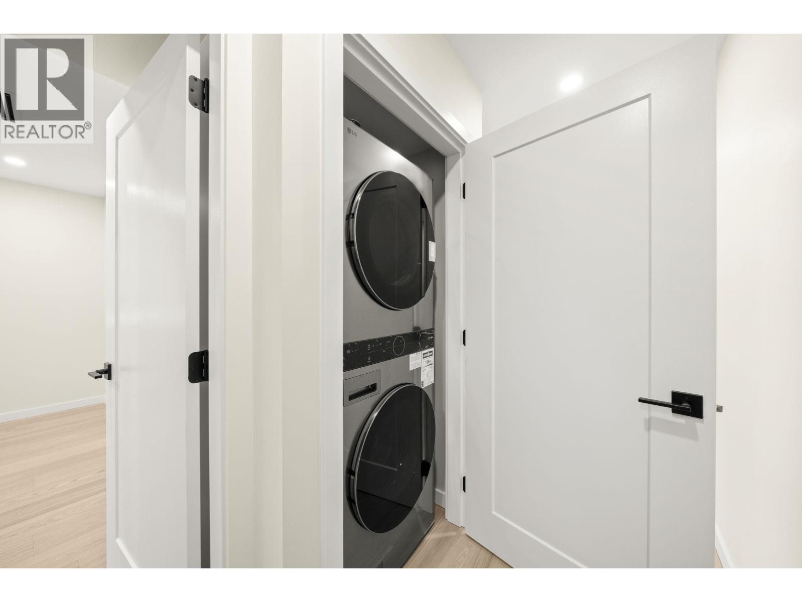 1 2091 E 20th Avenue, Vancouver, British Columbia  V5N 2L1 - Photo 21 - R3070130