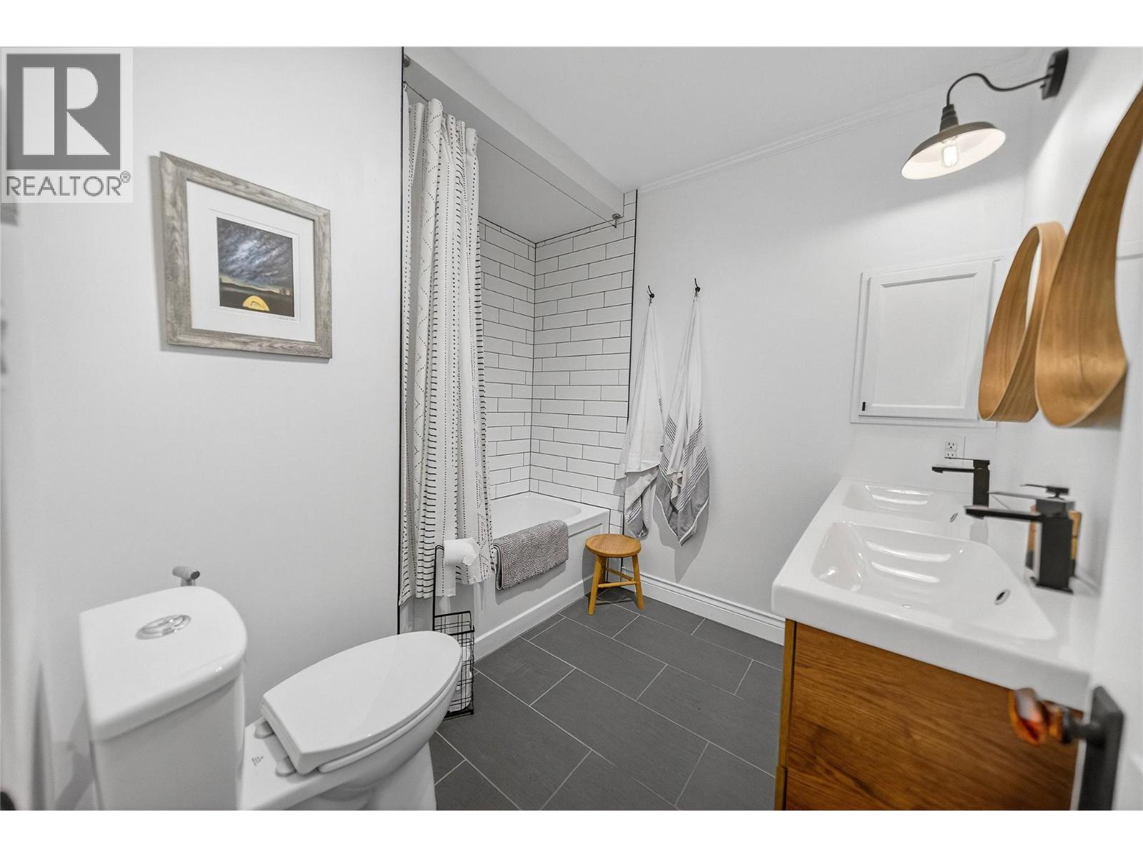 38 101st Avenue, Kimberley, British Columbia  V1A 1A3 - Photo 24 - 10369917