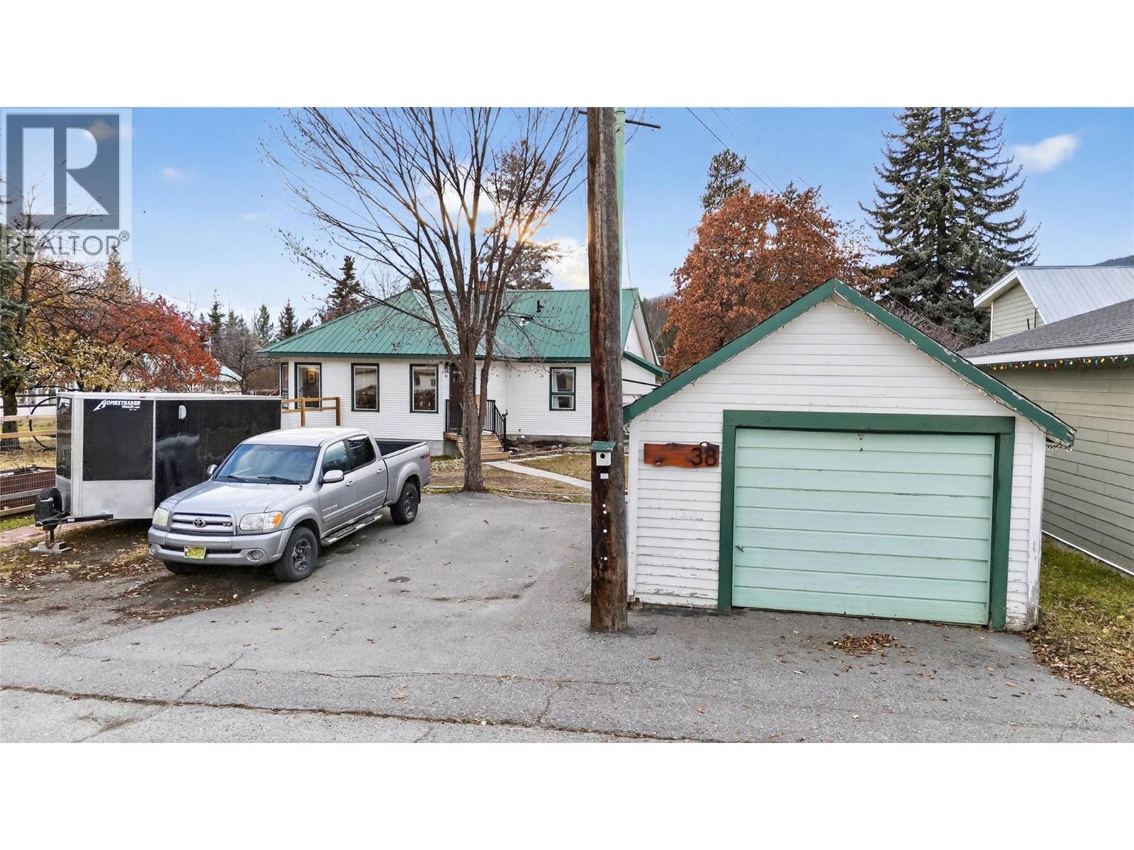 38 101st Avenue, Kimberley, British Columbia  V1A 1A3 - Photo 43 - 10369917