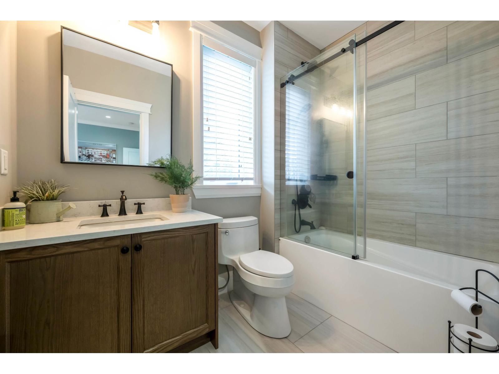 22801 8 Avenue, Langley, British Columbia  V2Z 2W3 - Photo 19 - R3026028