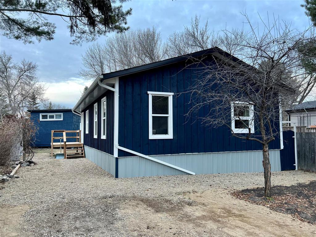 137 Brentwood Village, Brandon, Manitoba