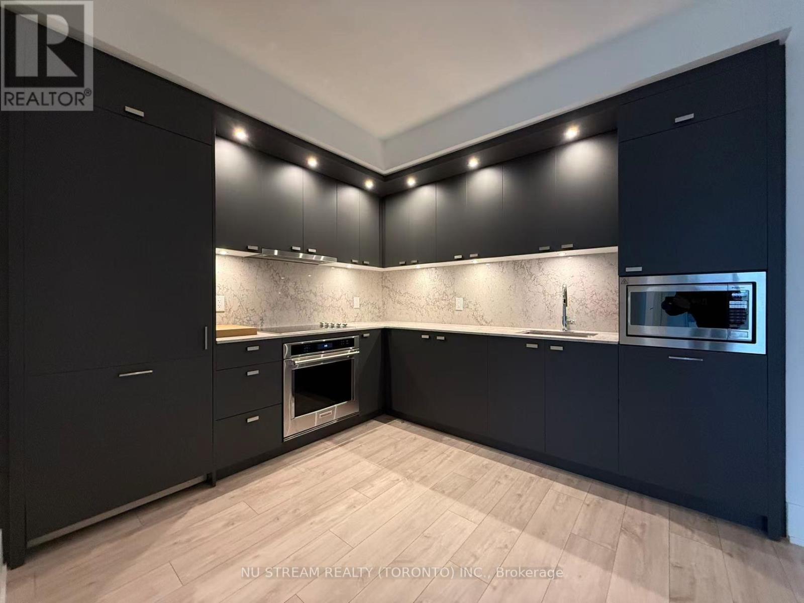 606 - 115 Denison Avenue, Toronto, Ontario  M5T 2N1 - Photo 4 - C12576978