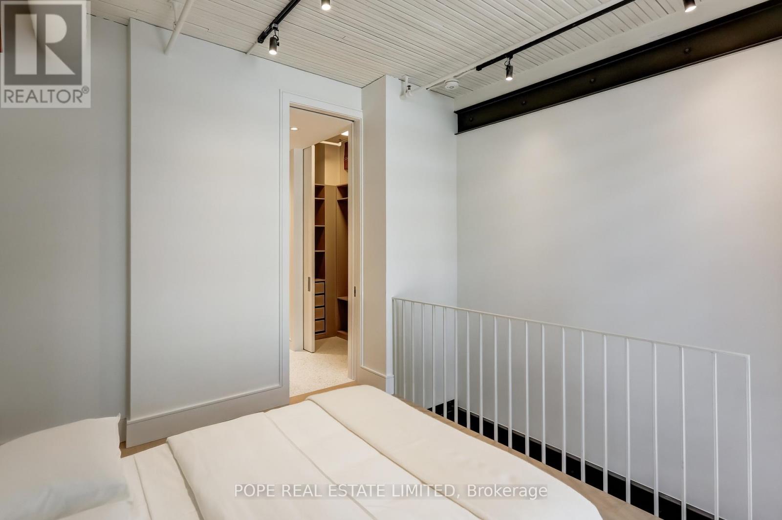 211 - 781 King Street W, Toronto, Ontario  M5V 3L5 - Photo 13 - C12577000