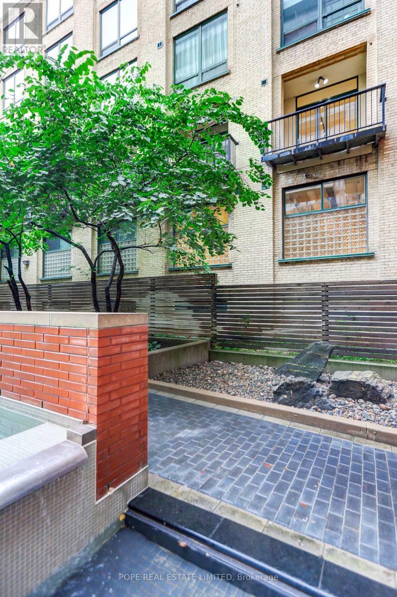 211 - 781 King Street W, Toronto, Ontario  M5V 3L5 - Photo 22 - C12577000