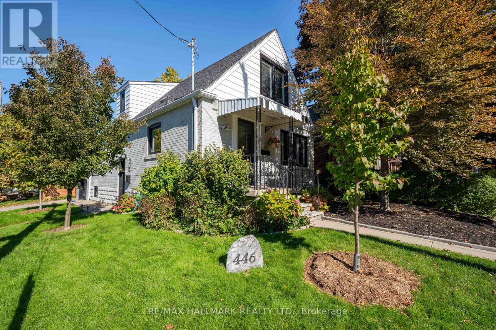 446 MORTIMER AVENUE, Toronto, Ontario