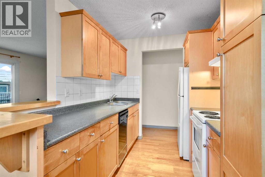 6, 2512 15 Street Sw, Calgary, Alberta  T2T 3Z5 - Photo 4 - A2264787