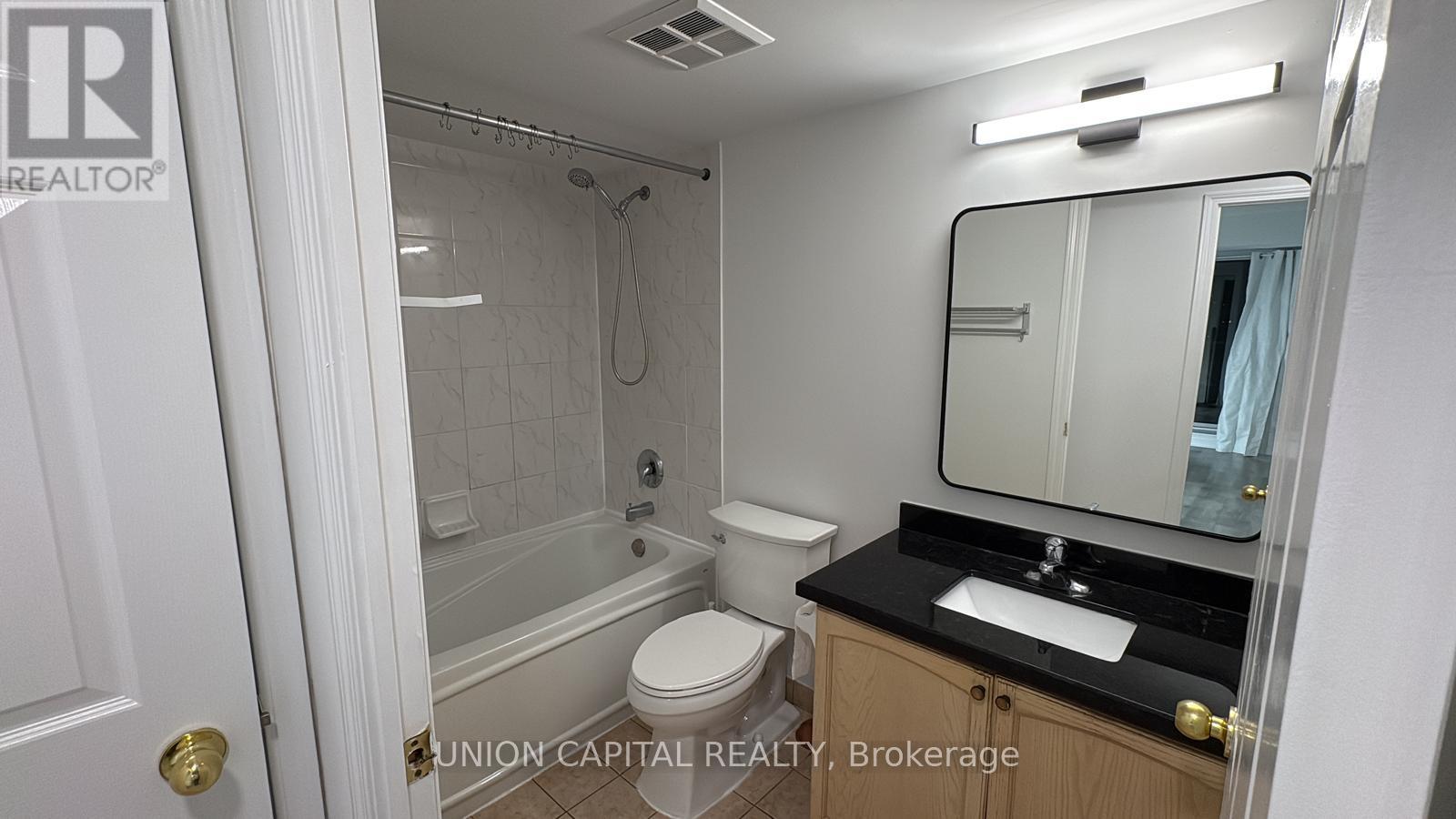 612 - 23 Oneida Crescent, Richmond Hill, Ontario  L4B 0A2 - Photo 19 - N12577010