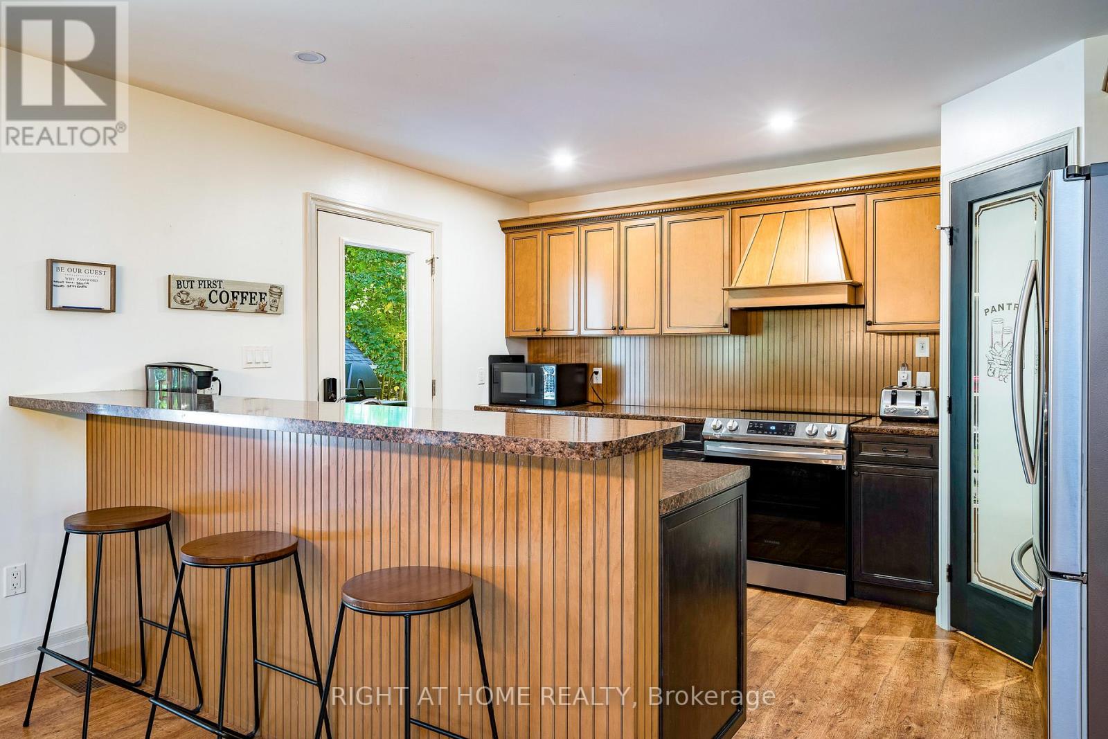 137 Desroches Trail, Tiny, Ontario  L9M 0H9 - Photo 10 - S12576992