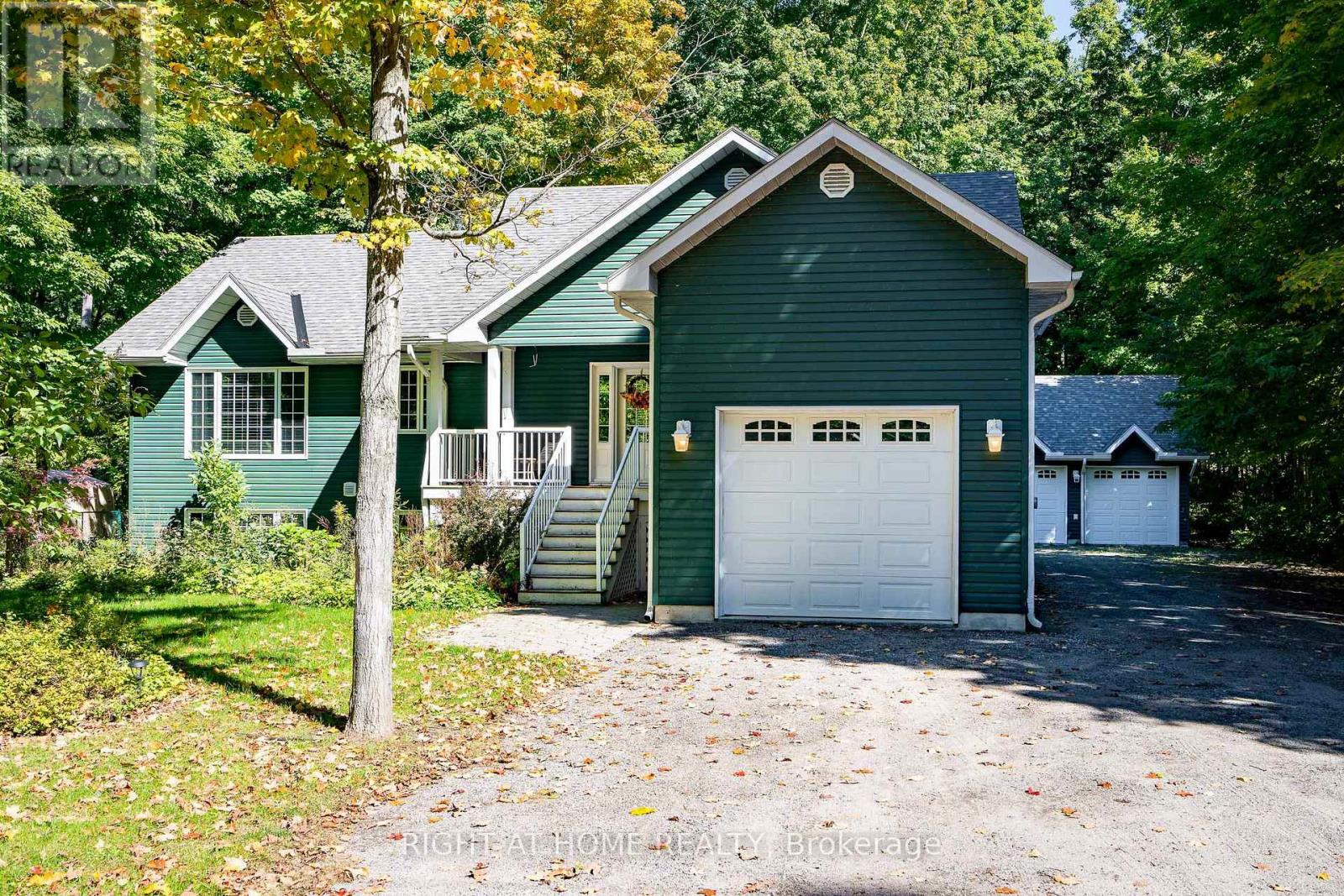 137 Desroches Trail, Tiny, Ontario  L9M 0H9 - Photo 4 - S12576992