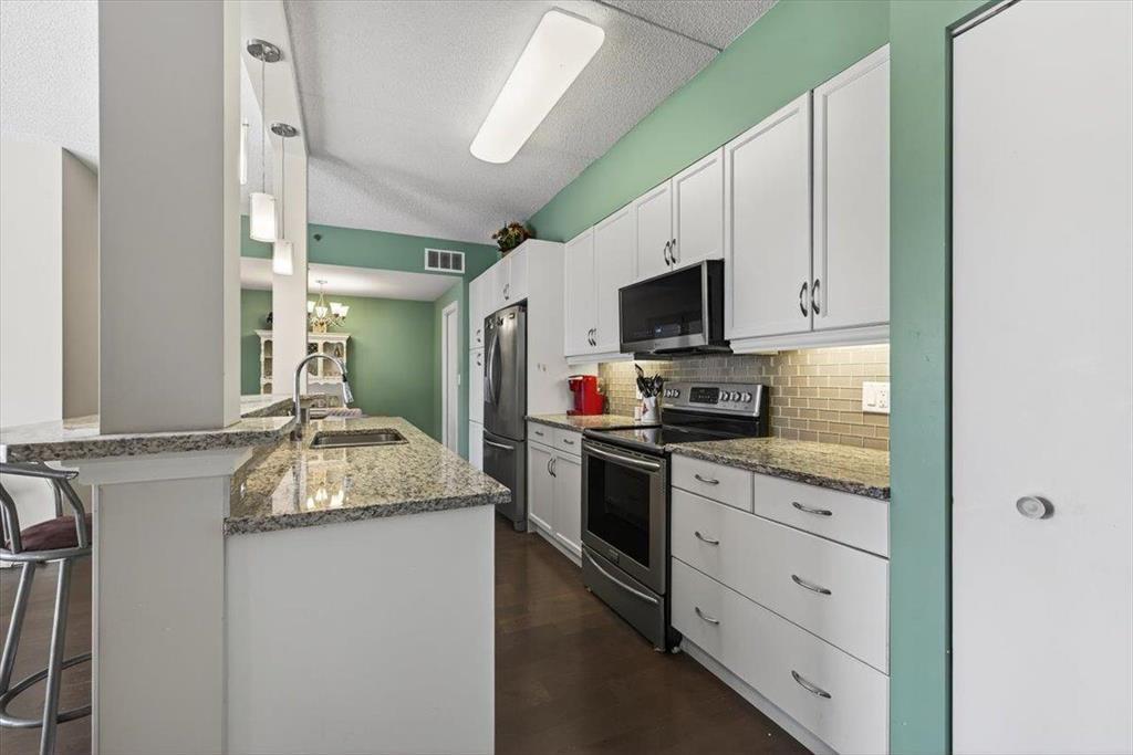 305 110 Creek Bend Road, Winnipeg, Manitoba  R2N 0H3 - Photo 2 - 202529012