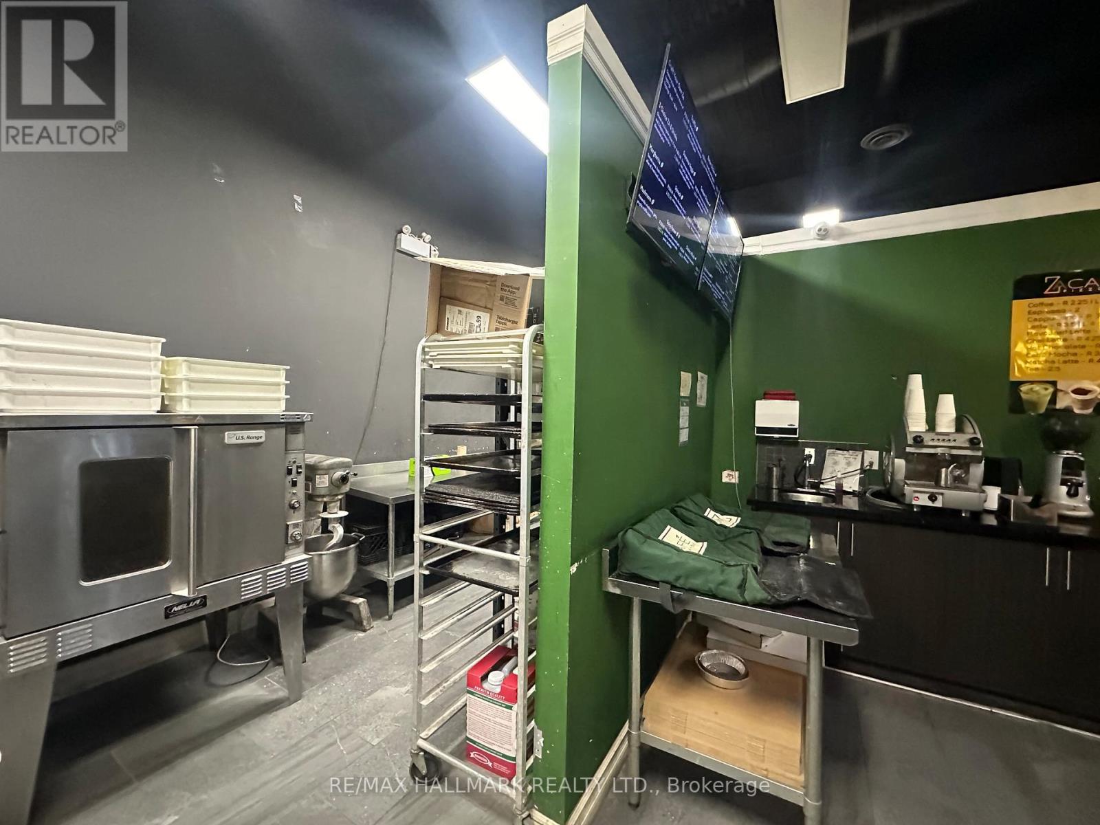 Unit 1 - 1165 Derry Road E, Mississauga, Ontario L5T 1B6 - Photo 14 - W12576998