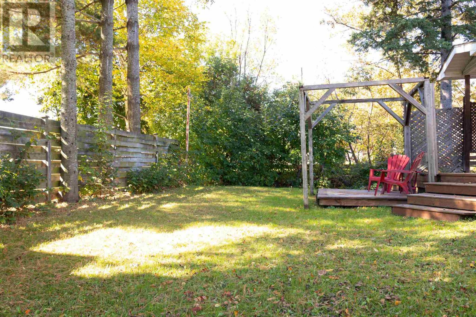 157 East Balfour St, Sault Ste. Marie, Ontario  P6C 1X7 - Photo 37 - SM252940