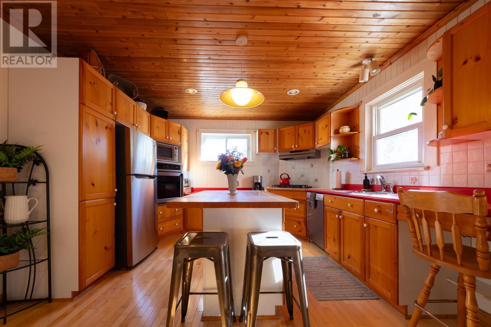 157 East Balfour St, Sault Ste. Marie, Ontario  P6C 1X7 - Photo 7 - SM252940