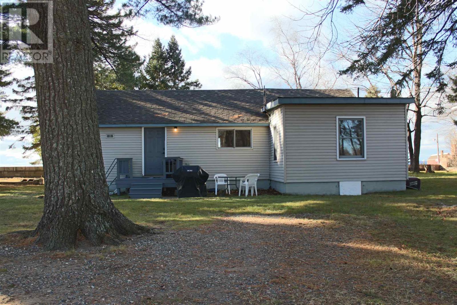 1880 Pine Shores Rd, Goulais River, Ontario P0S 1E0 - Photo 29 - SM253348