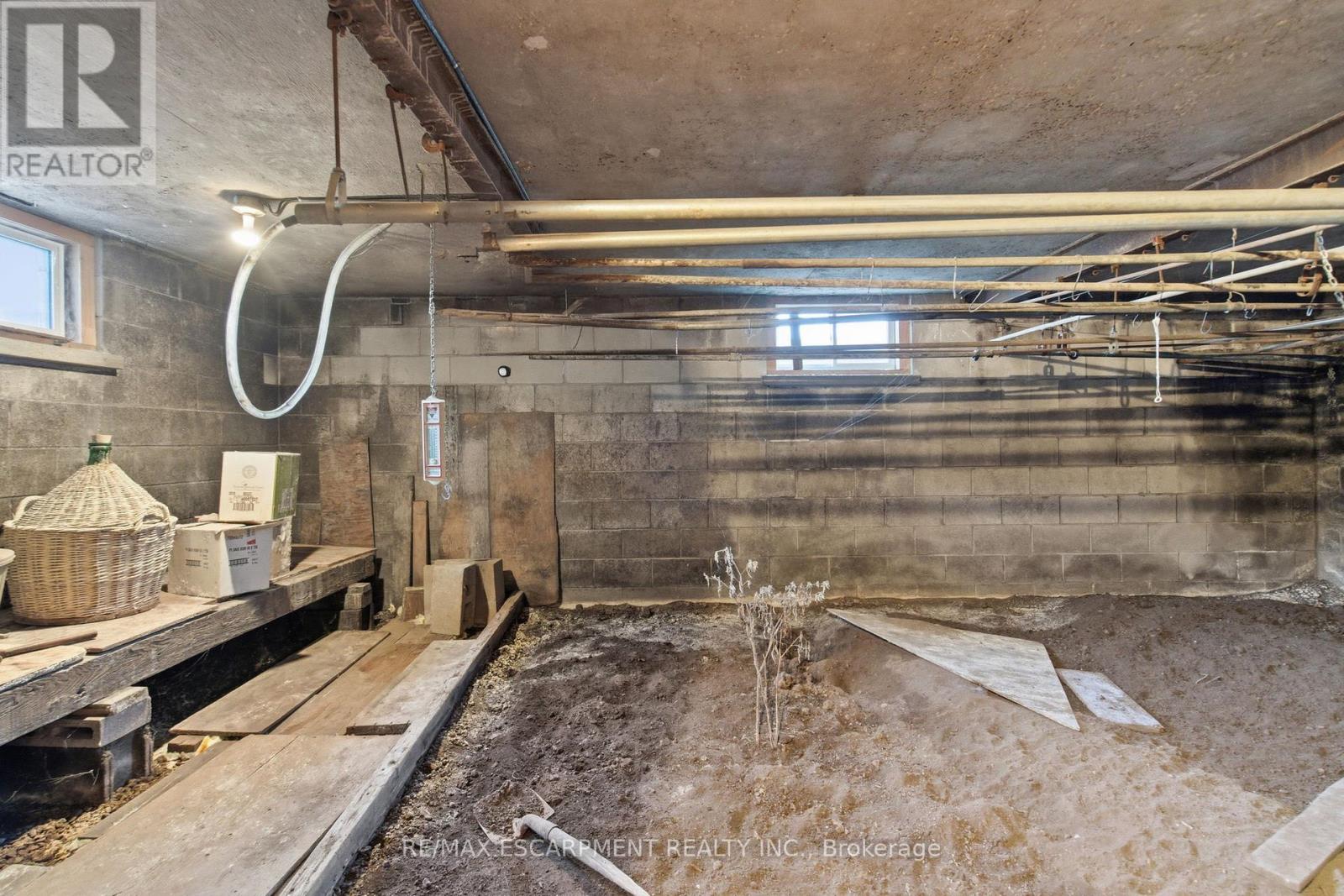 1235 Barton Street, Hamilton, Ontario  L8E 5G9 - Photo 38 - X12576976