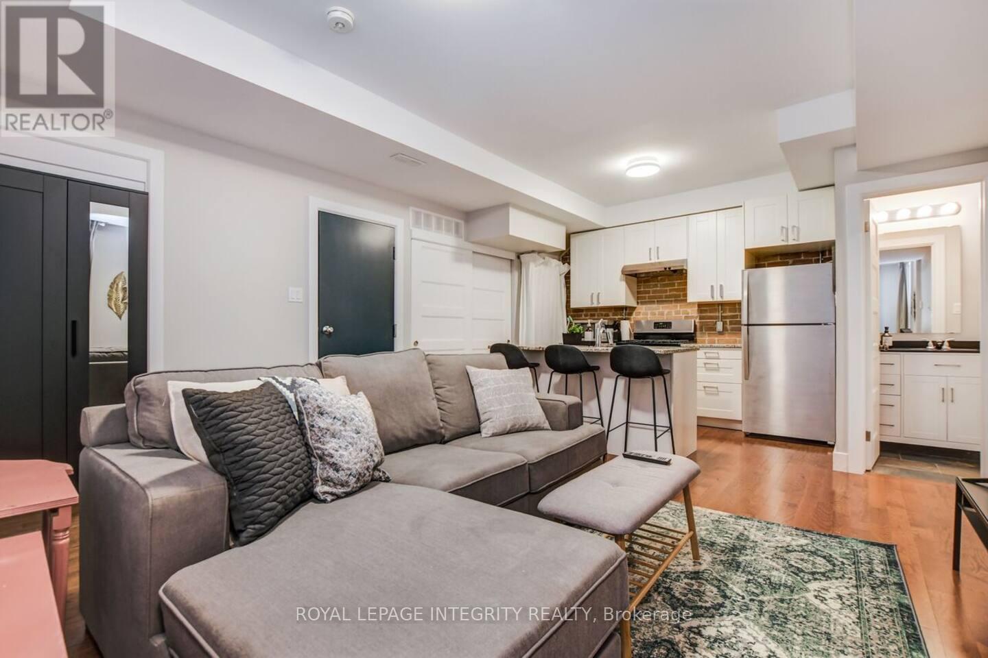 222 Argyle Avenue, Ottawa, Ontario  K2P 1B9 - Photo 5 - X12577064