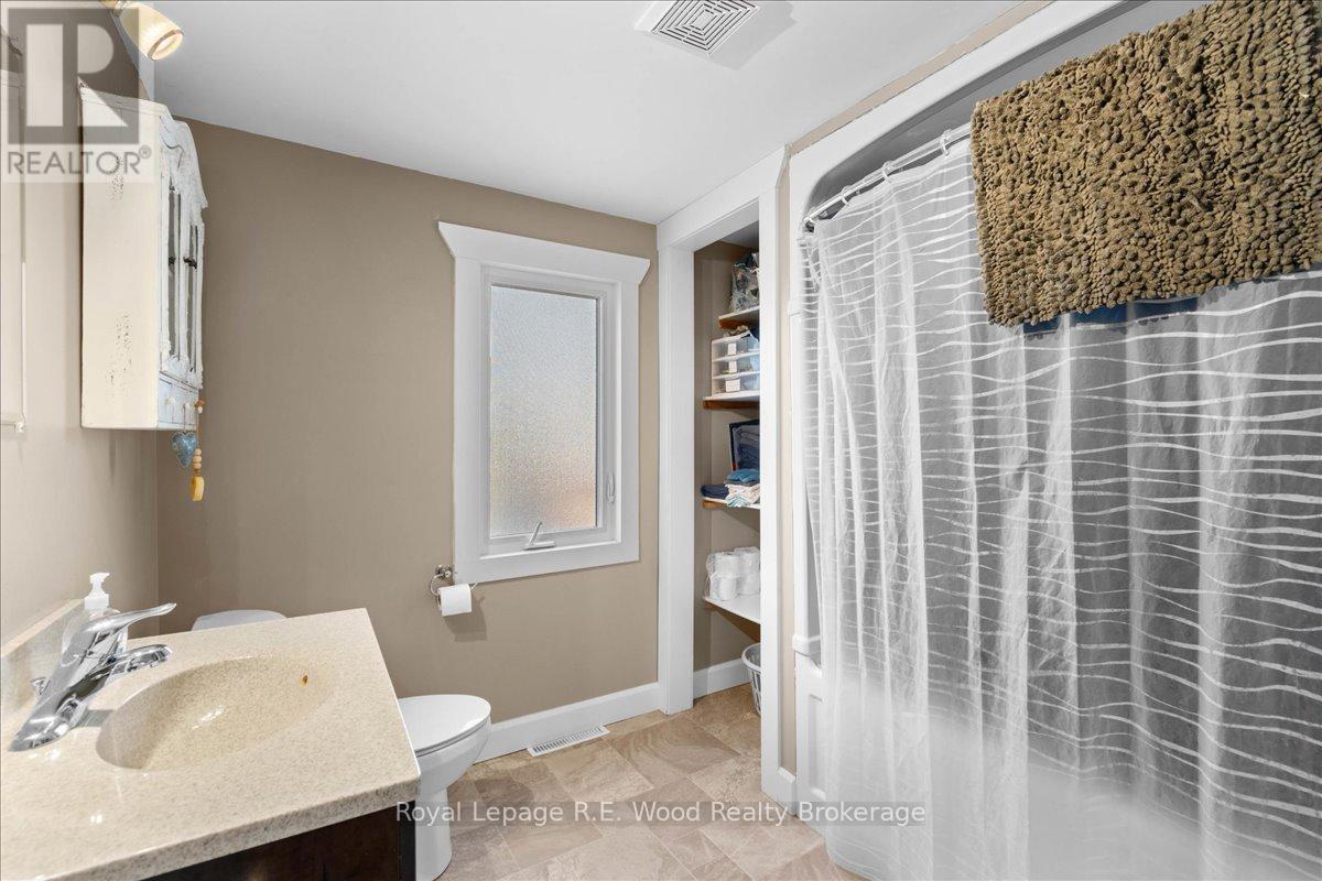 104 La Salette Road, Norfolk, Ontario  N0E 1H0 - Photo 13 - X12577076