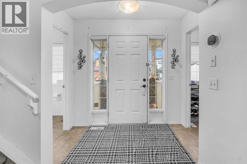 144 Saddlecrest Place Ne, Calgary, Alberta  T3J 5G2 - Photo 6 - A2270779