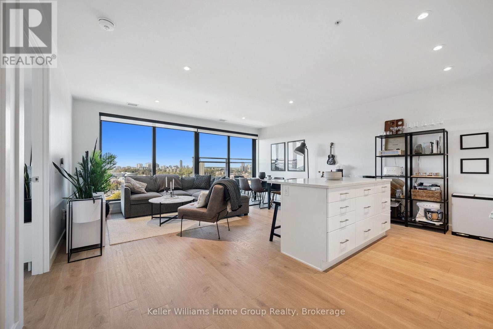 1105 - 181 King Street S, Waterloo, Ontario  N2J 0E7 - Photo 2 - X12577024