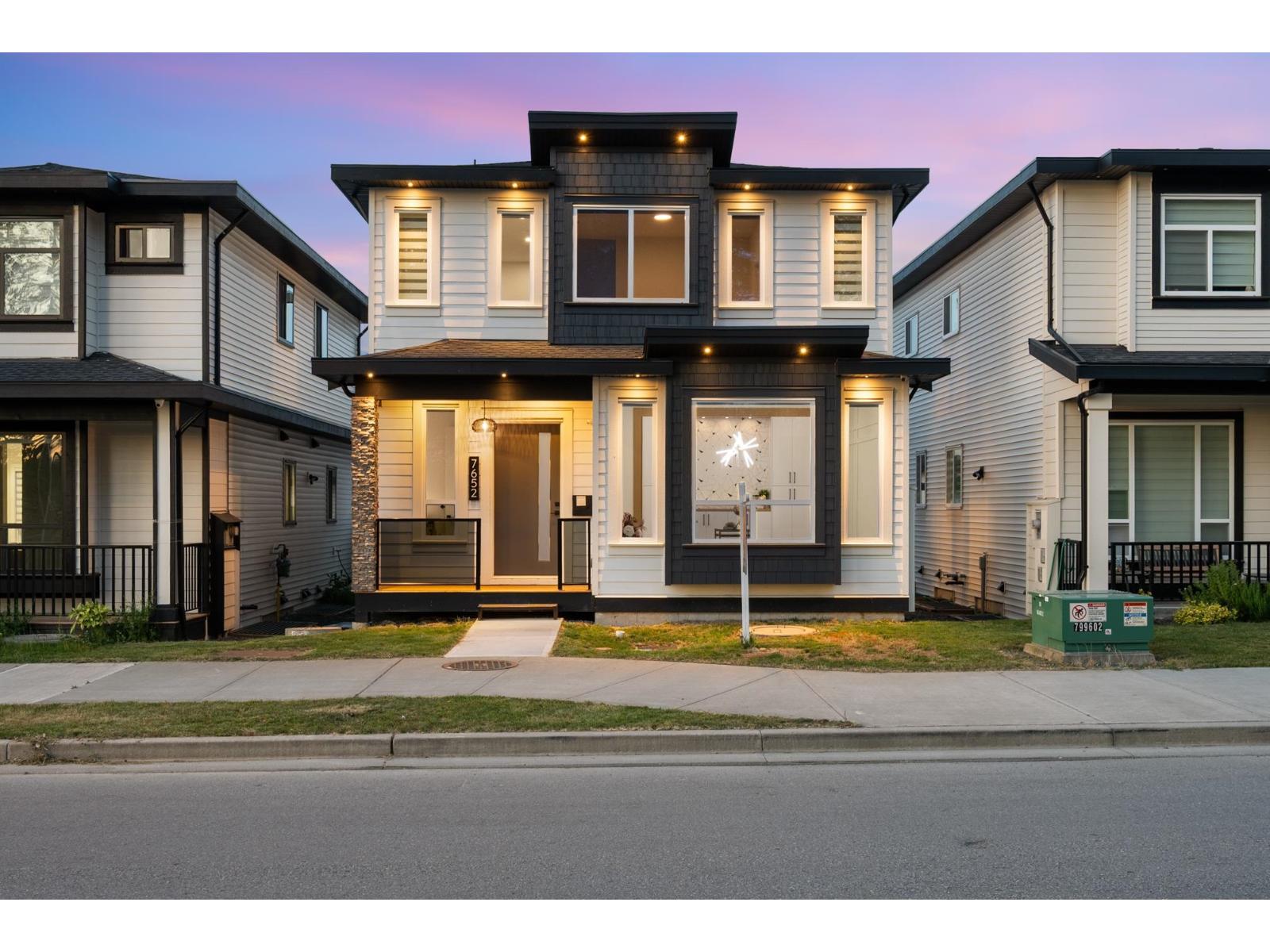 7652 206 STREET, Langley, British Columbia