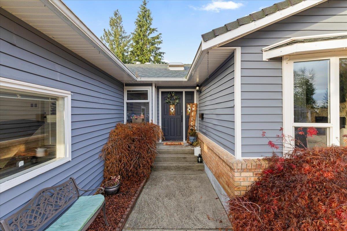 32983 Whidden Avenue, Mission, British Columbia  V2V 6G4 - Photo 5 - R3070171