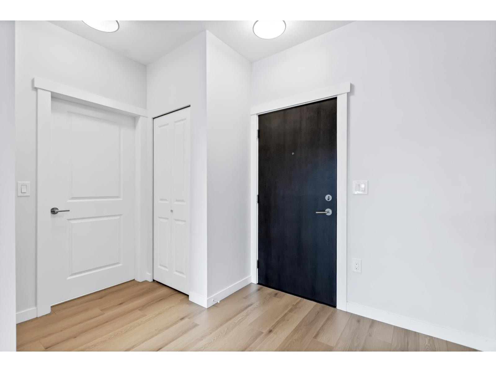 B319 8150 207 Street, Langley, British Columbia  V2Y 4J2 - Photo 13 - R3070182