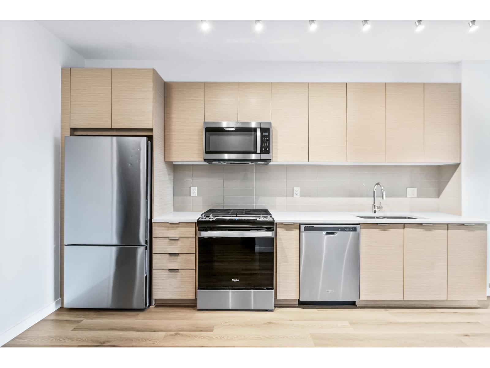 B319 8150 207 Street, Langley, British Columbia  V2Y 4J2 - Photo 3 - R3070182