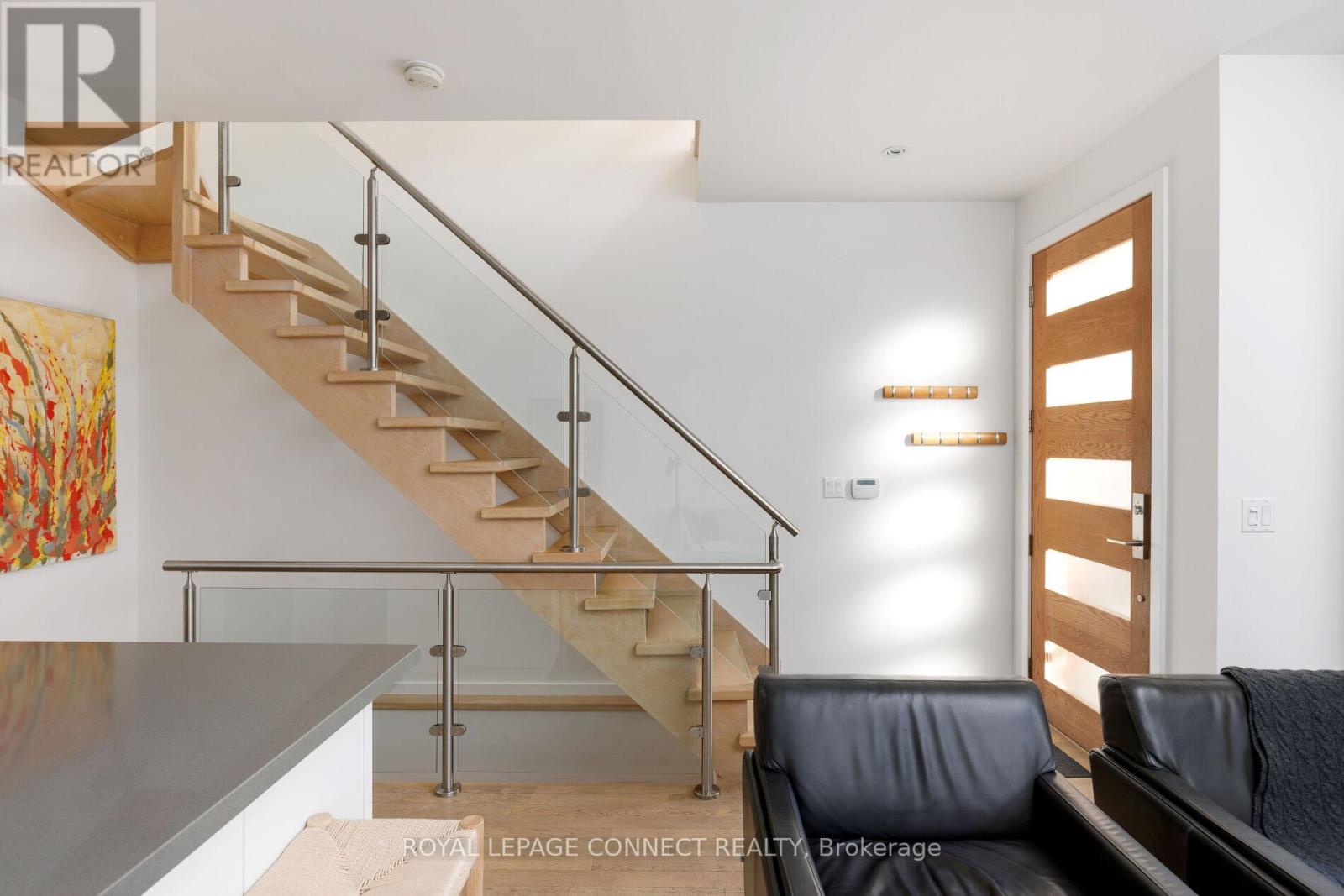 Th3 - 126 Spadina Road, Toronto, Ontario  M5R 2T8 - Photo 14 - C12577020