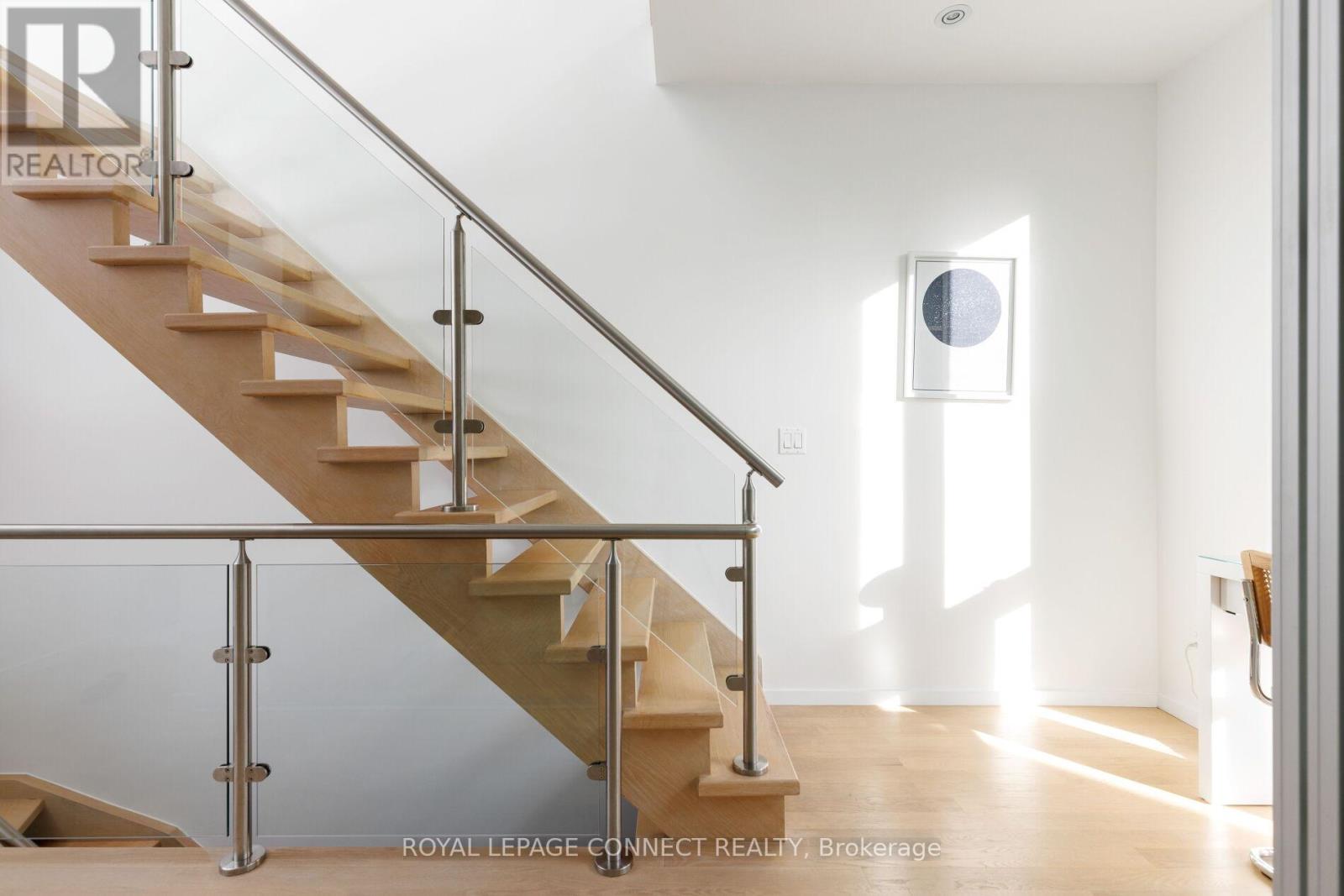 Th3 - 126 Spadina Road, Toronto, Ontario  M5R 2T8 - Photo 22 - C12577020