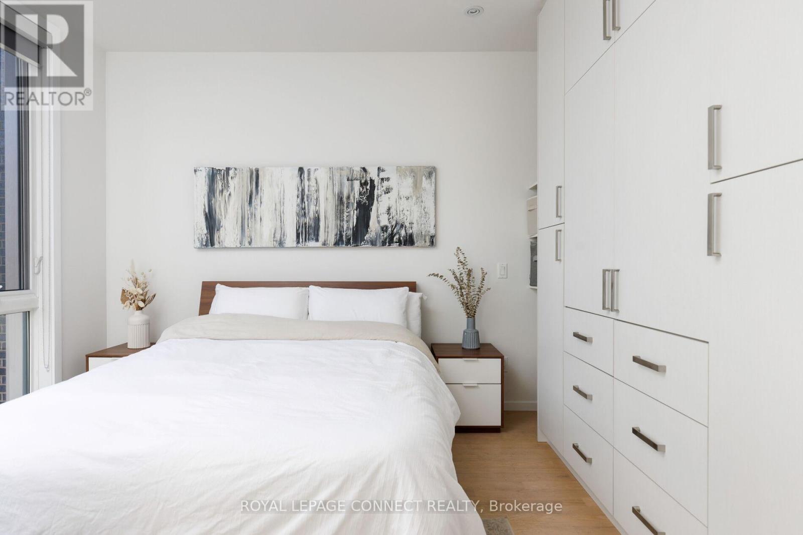 Th3 - 126 Spadina Road, Toronto, Ontario  M5R 2T8 - Photo 24 - C12577020