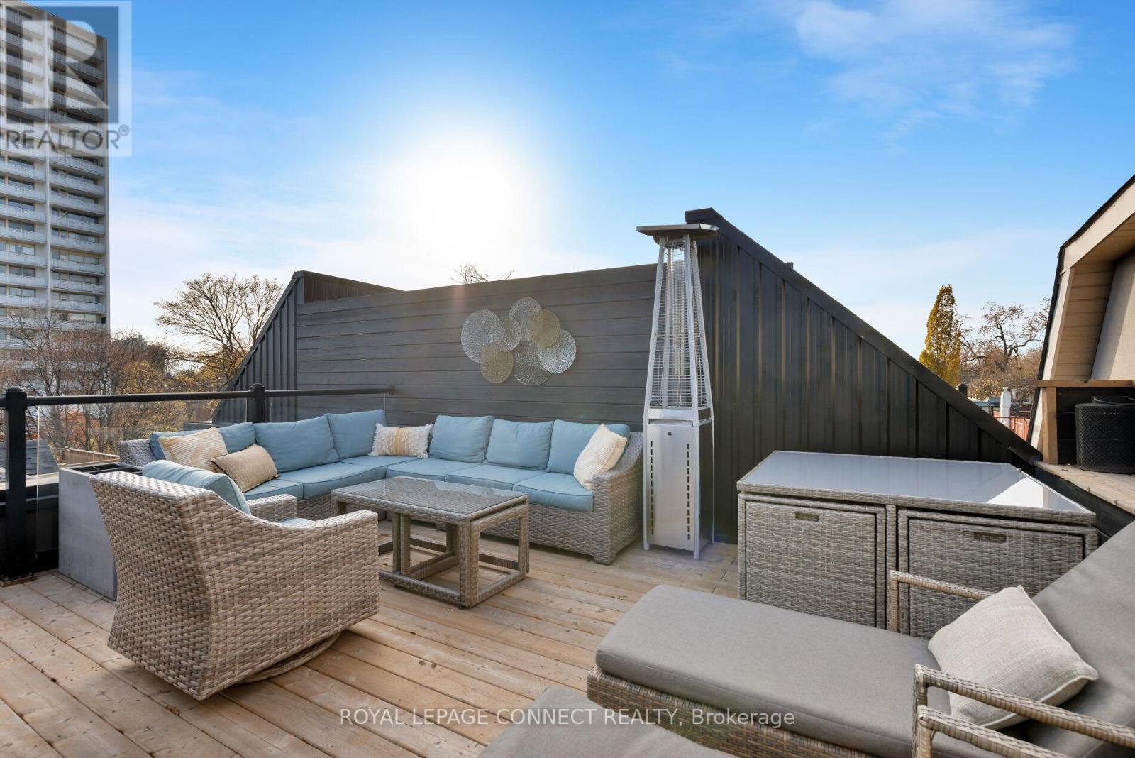 Th3 - 126 Spadina Road, Toronto, Ontario  M5R 2T8 - Photo 29 - C12577020