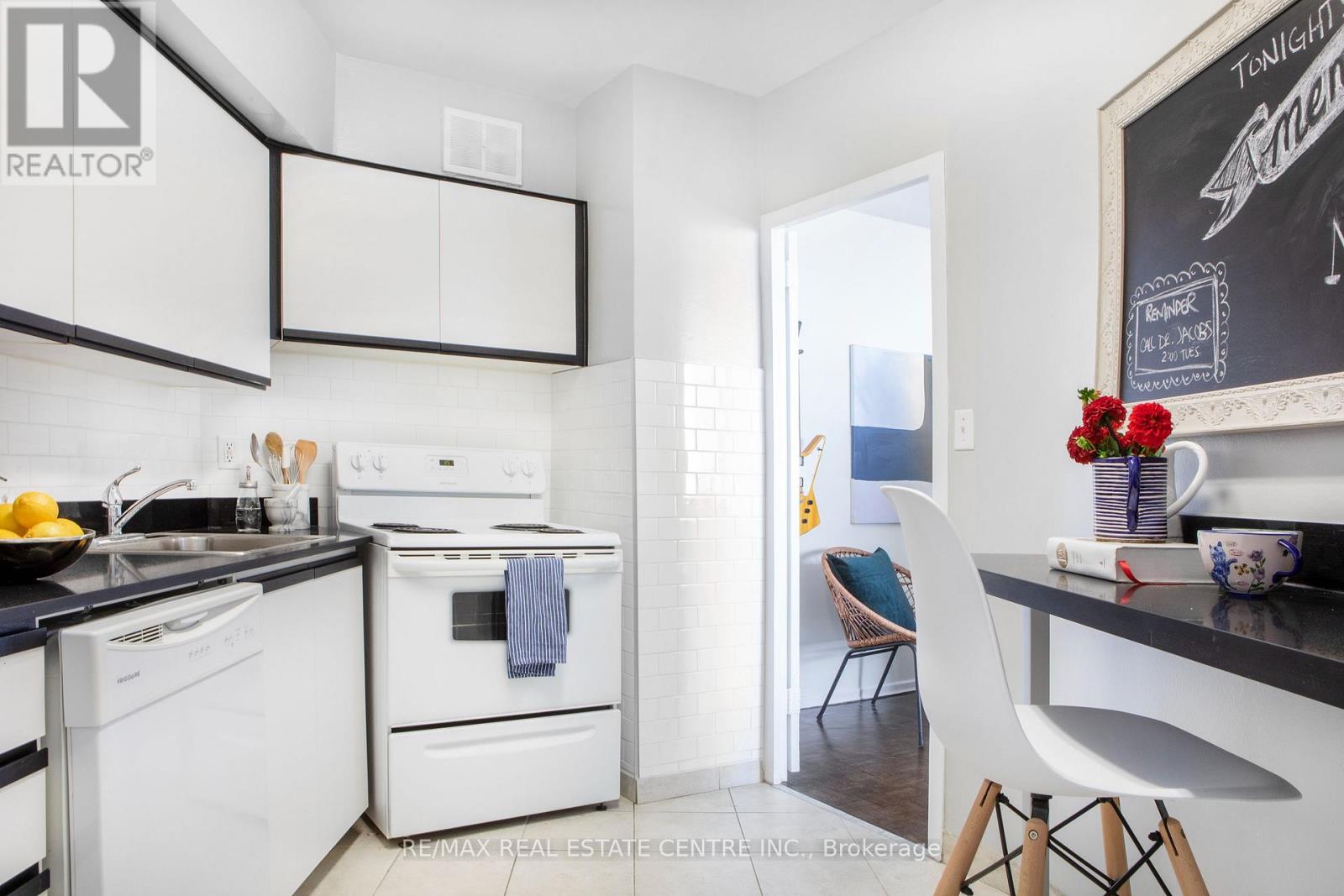 412 - 150 Graydon Hall Drive, Toronto, Ontario  M3A 3B3 - Photo 10 - C12577026