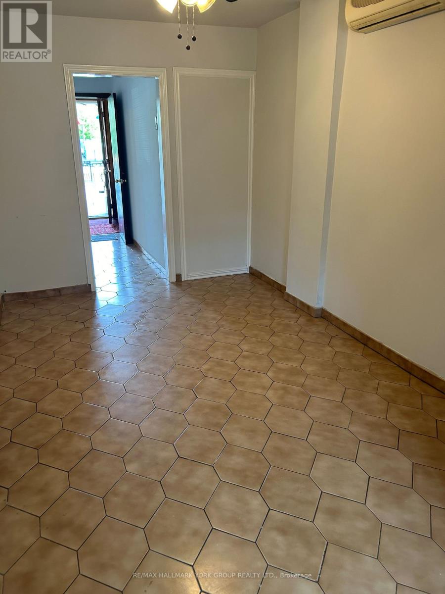 Main Fl - 472 Winona Drive, Toronto, Ontario  M6C 3T7 - Photo 2 - C12577058