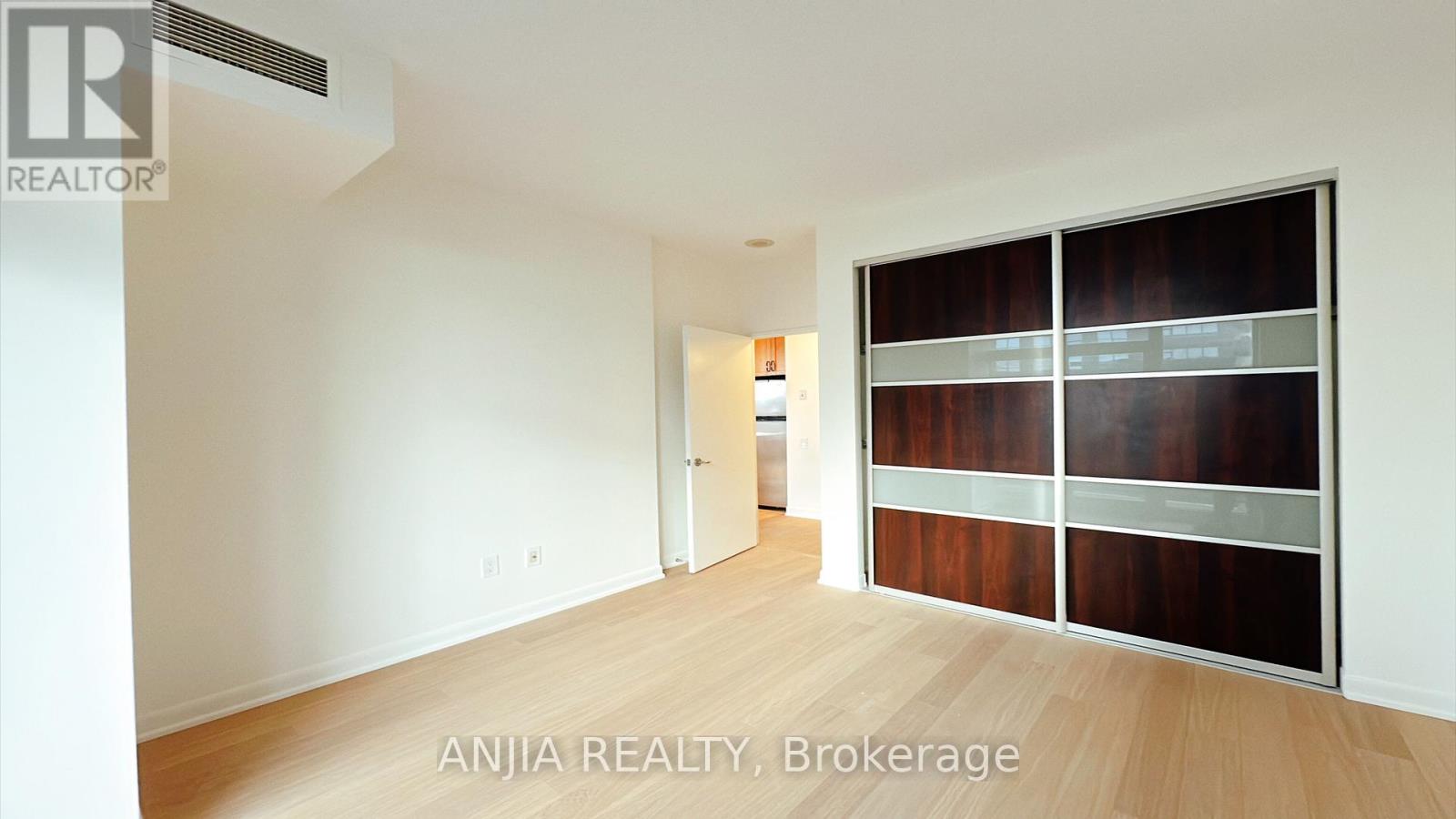 3306 - 33 Sheppard Avenue E, Toronto, Ontario  M2N 7K1 - Photo 6 - C12577070