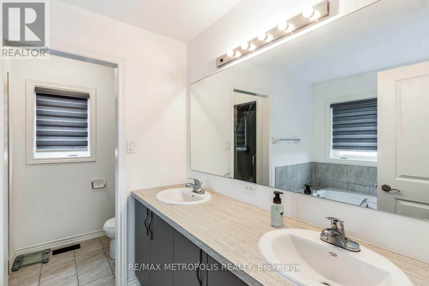 93 Elephant Hill Drive, Clarington, Ontario  L1C 0V8 - Photo 10 - E12577040