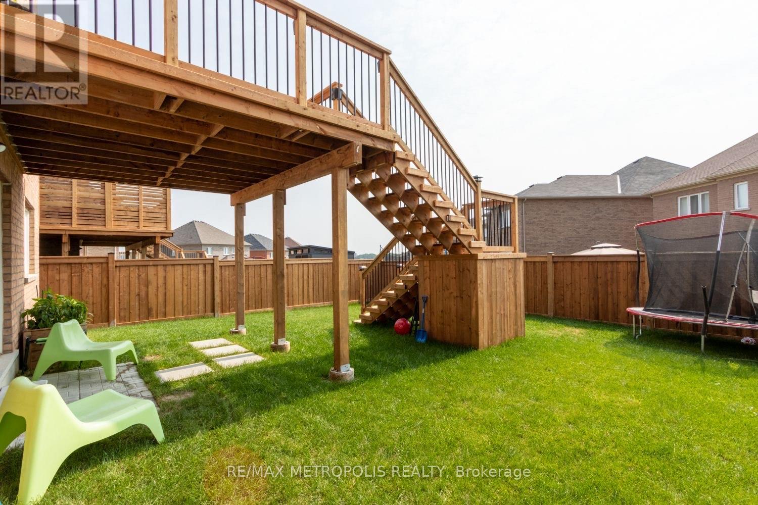 93 Elephant Hill Drive, Clarington, Ontario  L1C 0V8 - Photo 12 - E12577040