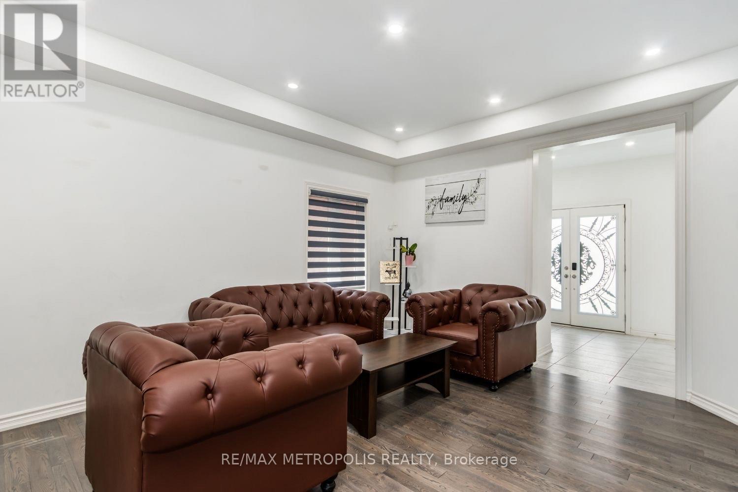 93 Elephant Hill Drive, Clarington, Ontario  L1C 0V8 - Photo 2 - E12577040