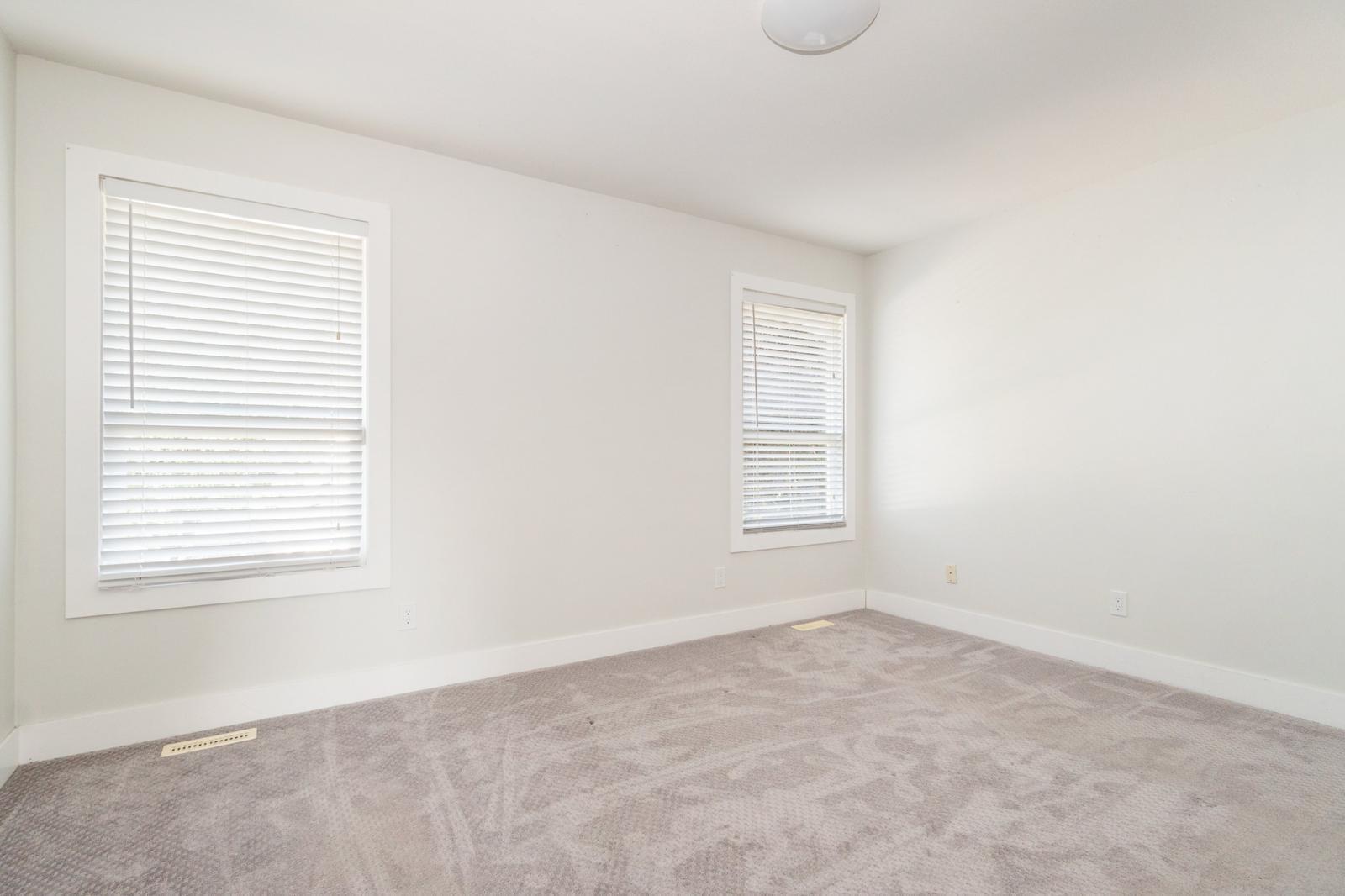 6858 Wiltshire Street, Sardis West Vedder, Chilliwack, British Columbia  V2R 2Z3 - Photo 14 - R3069512