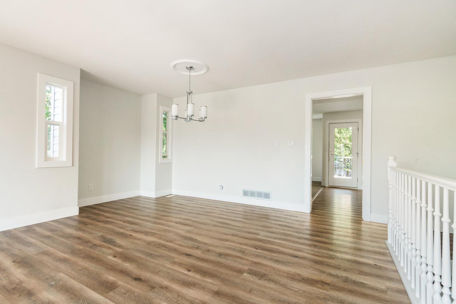 6858 Wiltshire Street, Sardis West Vedder, Chilliwack, British Columbia  V2R 2Z3 - Photo 4 - R3069512