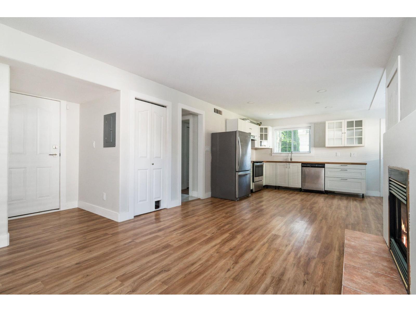 6858 Wiltshire Street, Sardis West Vedder, Chilliwack, British Columbia  V2R 2Z3 - Photo 25 - R3069512