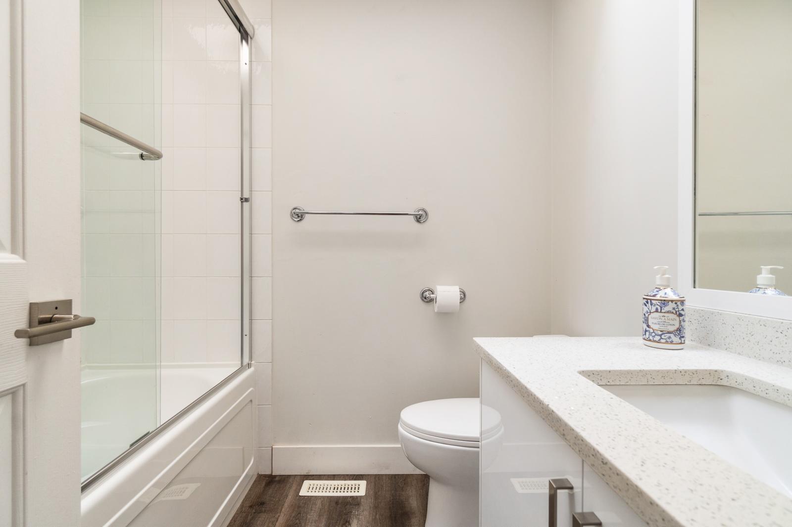 6858 Wiltshire Street, Sardis West Vedder, Chilliwack, British Columbia  V2R 2Z3 - Photo 24 - R3069512